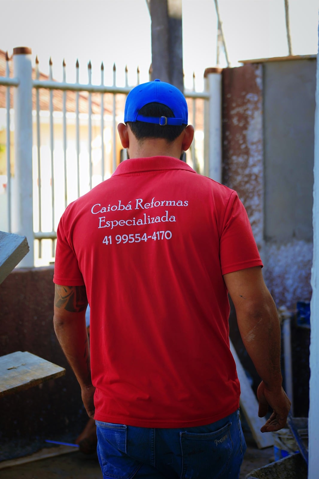 Equipe da Caioba Reformas durante uma obra